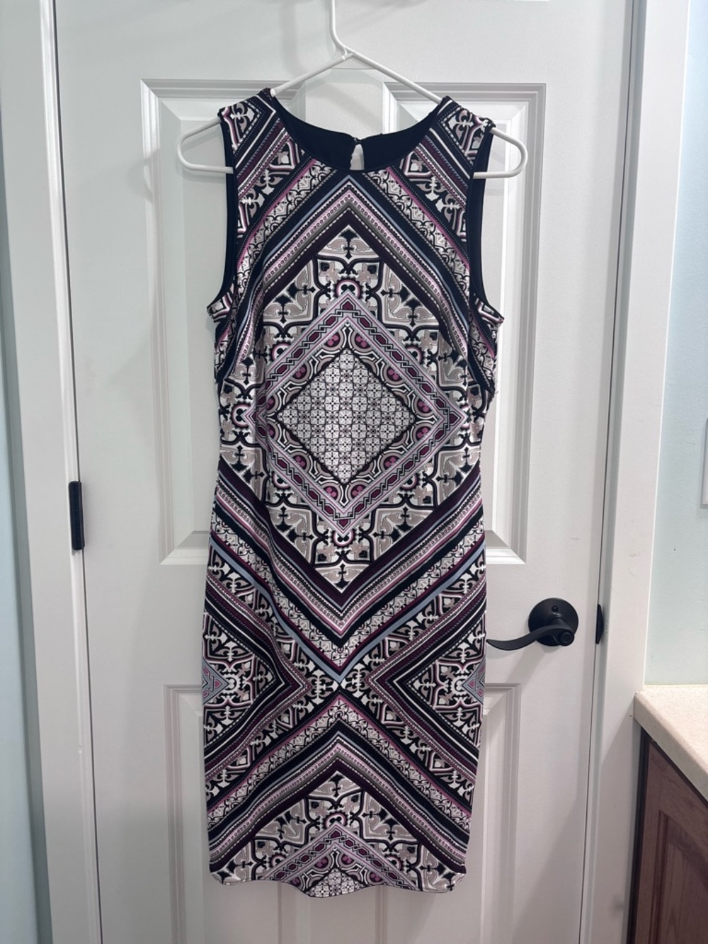 Women’s White House Black Market Reversible Geometric Sheath Dress Size M Petite